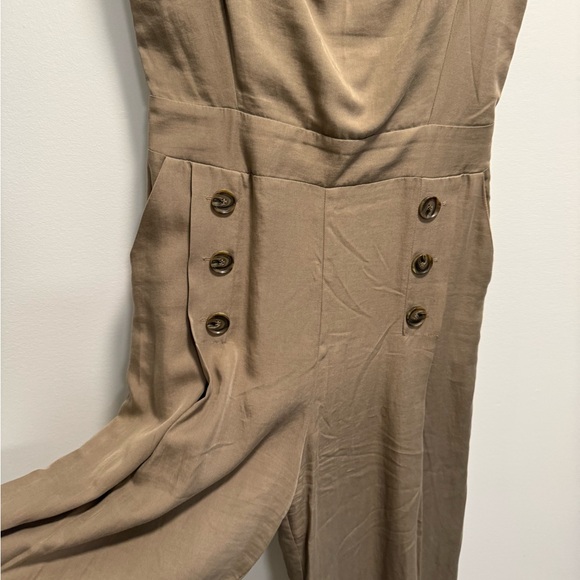 Brand new chic aesthetic jumpsuit, wide leg - Picture 2 of 6